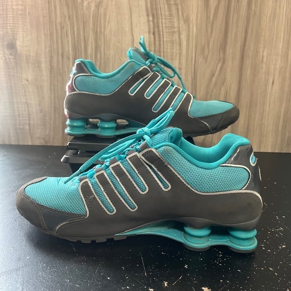 Nike Shox NZ Turquoise & Charcoal Grey Running Shoes Women's Size 8.5 314561-040 - Picture 5 of 13